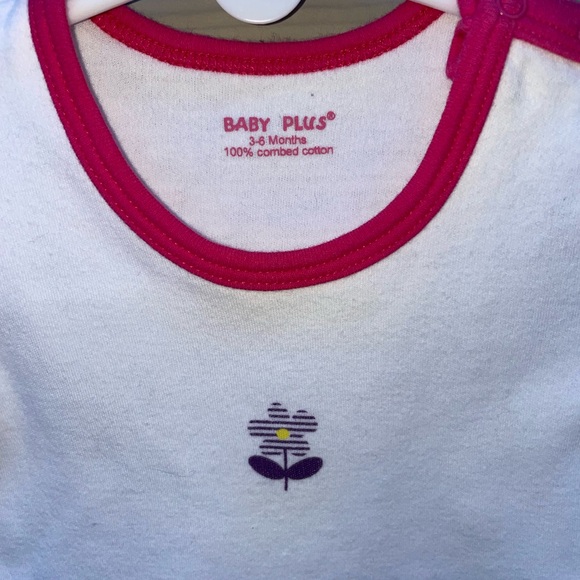 ** 2 for $20**  Three piece set Baby Plus onesies bundle. Size
3-6 month - Picture 16 of 16